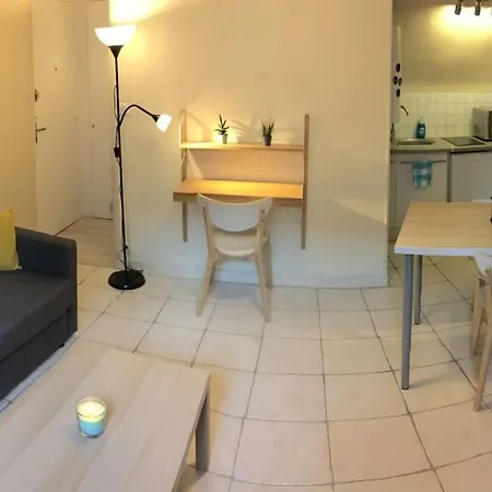 Studio Hyper Centre Chateau D'day All Days Daire Caen